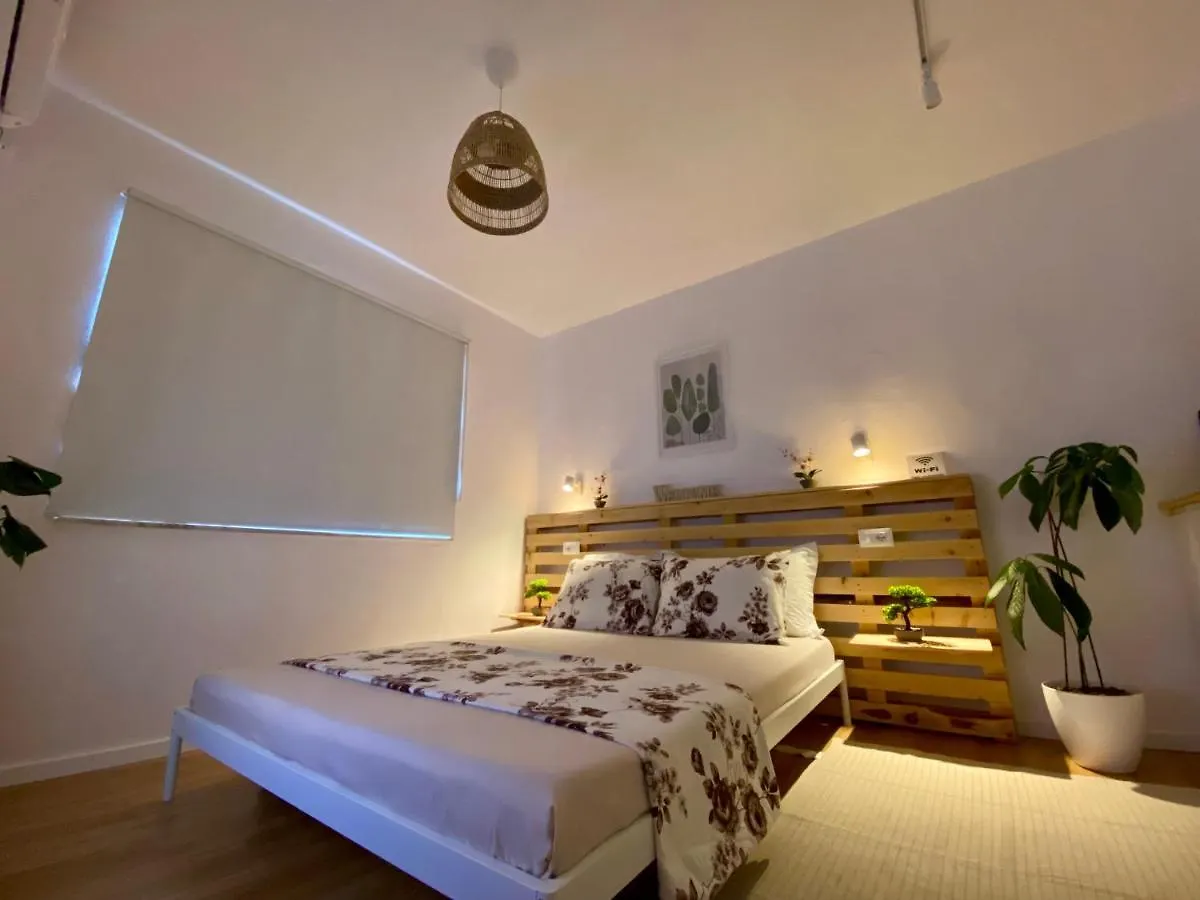 Lucas Central Oasis Studios Tirana Apartment